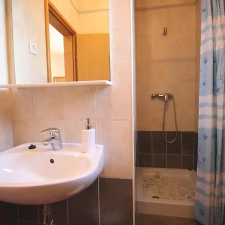 Krevatin Apartment